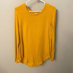 Women’s long sleeve